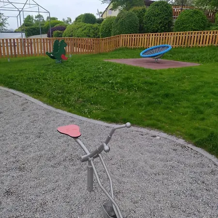 ホテル Wallfahrtswirt ヴェムディンク